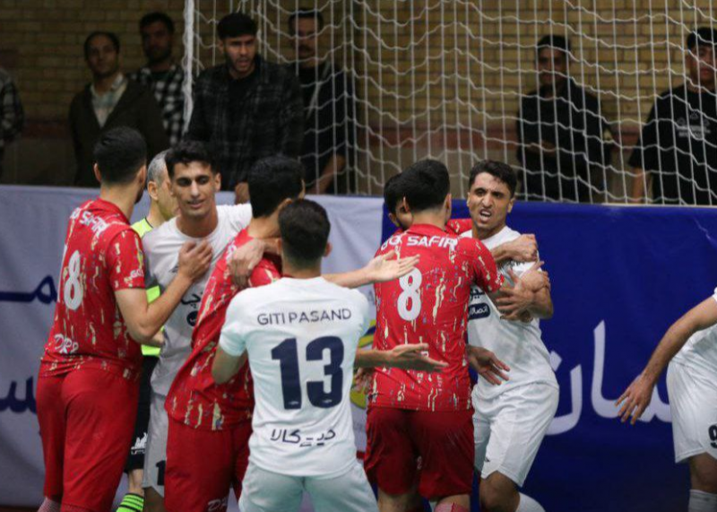 بخشش غیرمنتظره محرومیت مدافع ملیپوش