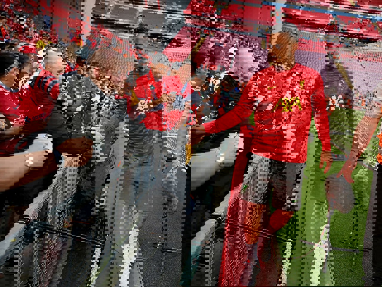 2106168