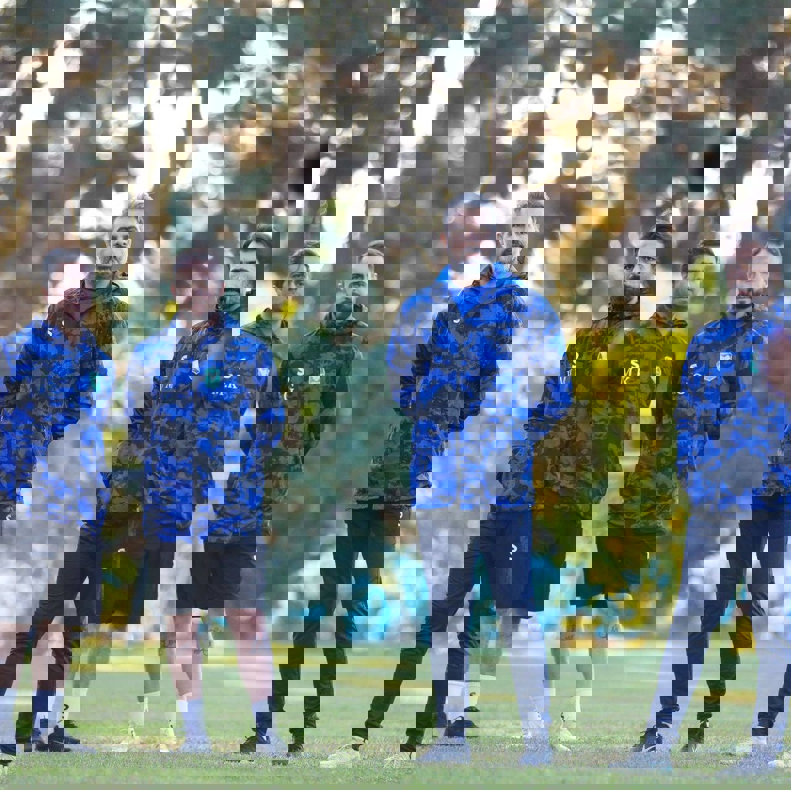 2106107