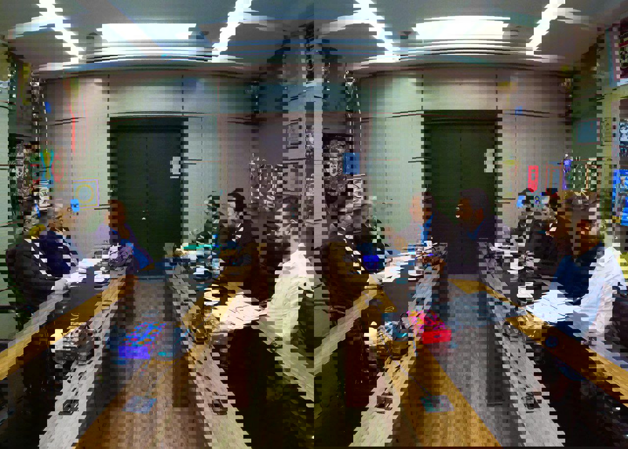 2106371