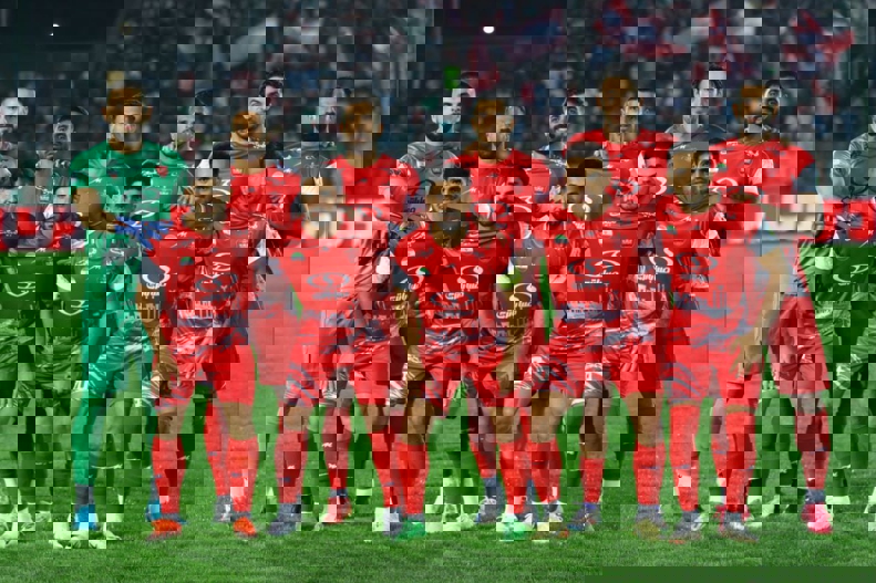 2106437