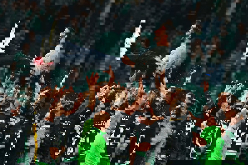 2106422