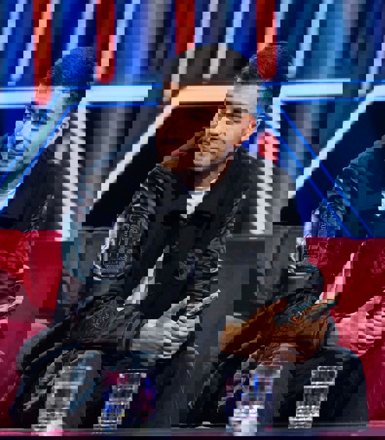 2106463