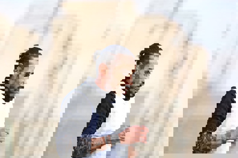 2106781