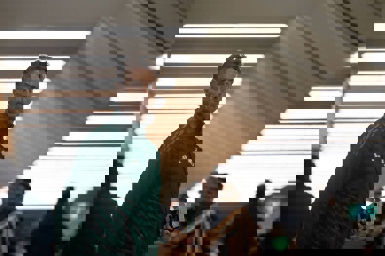 2107647