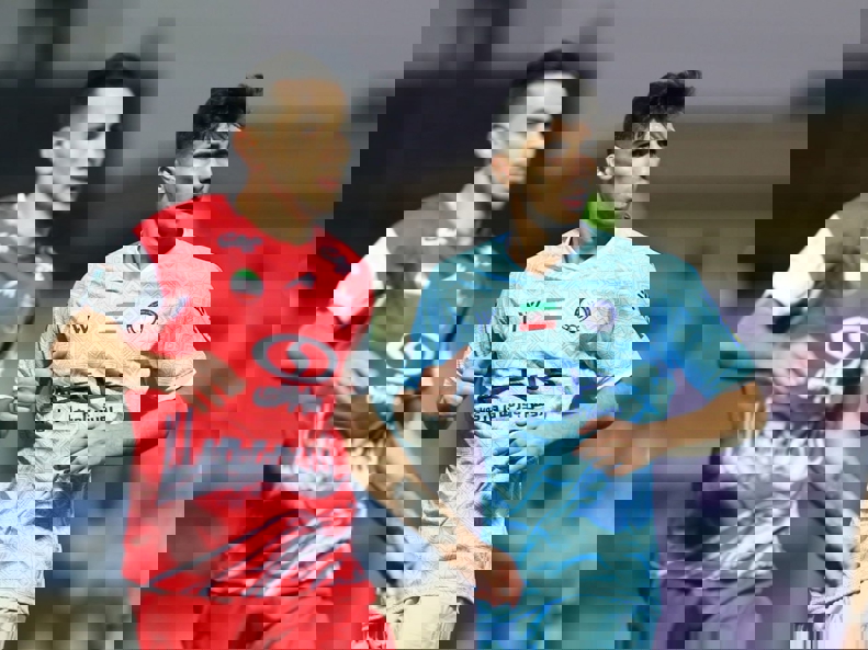 2107689