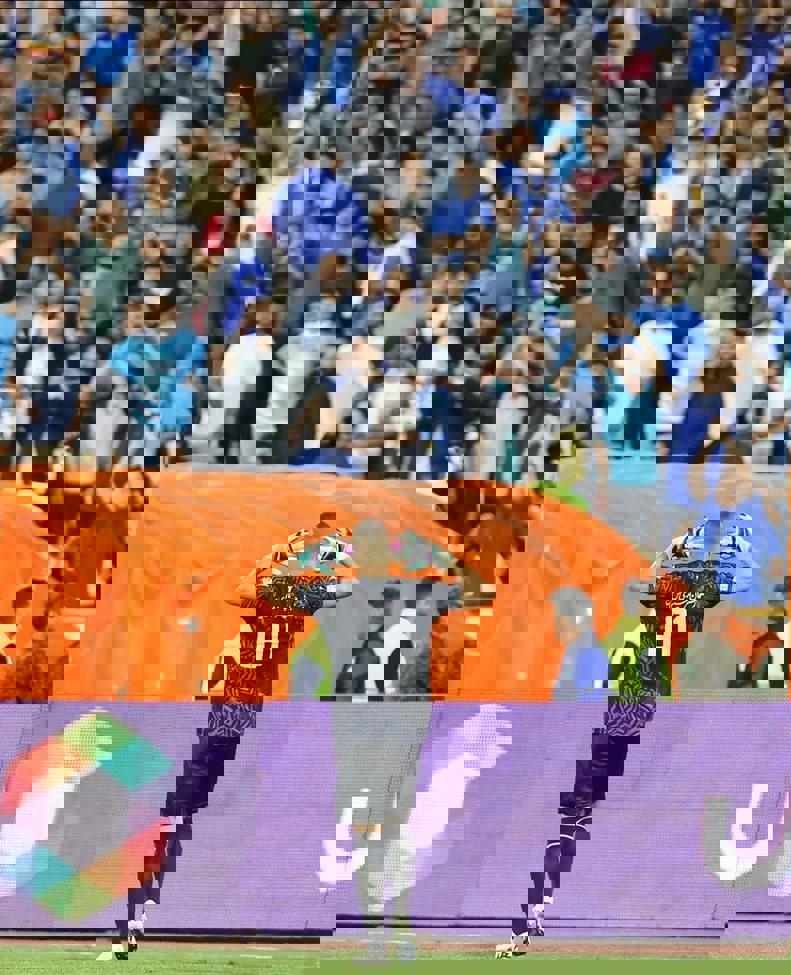2107637