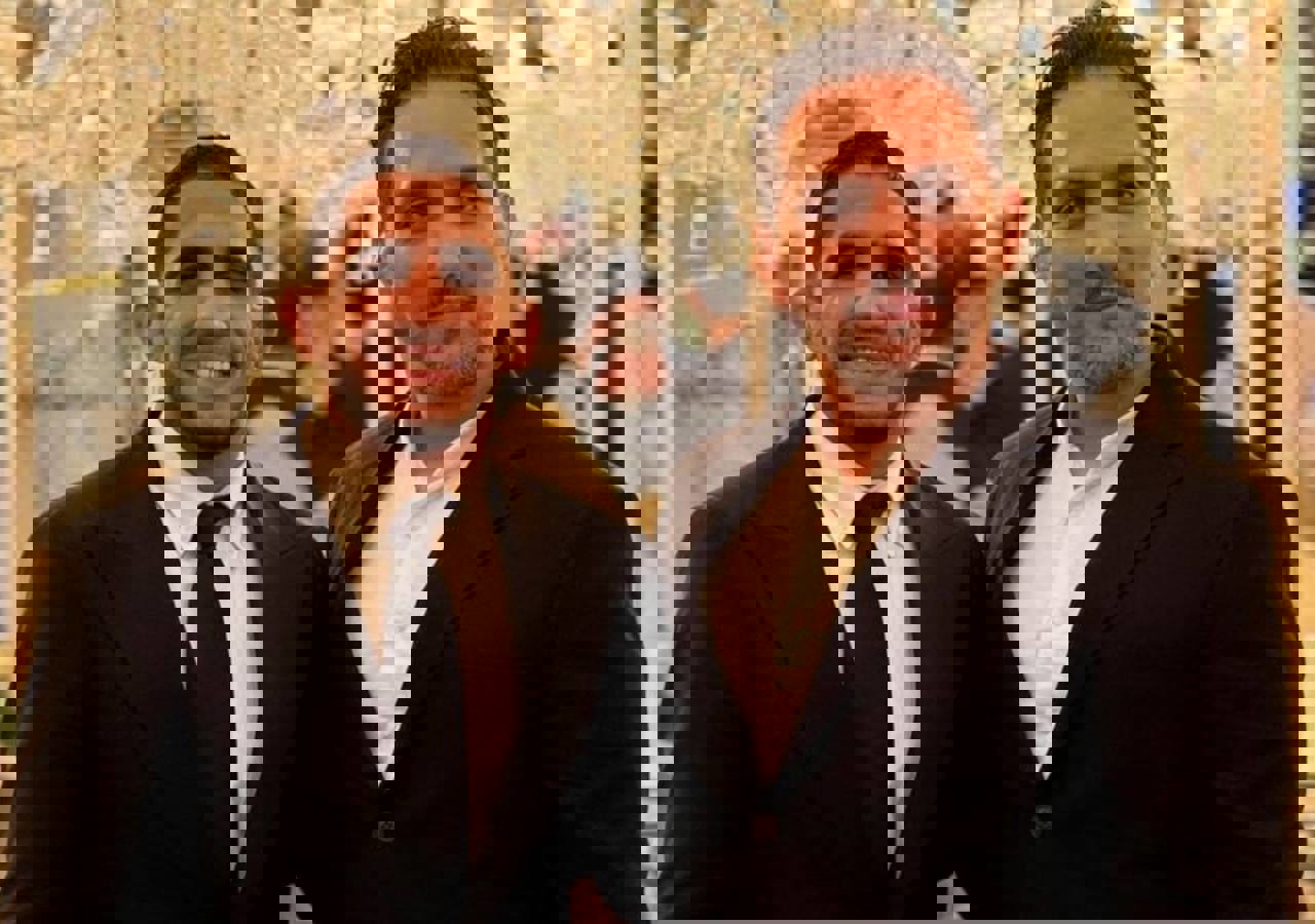 2108055