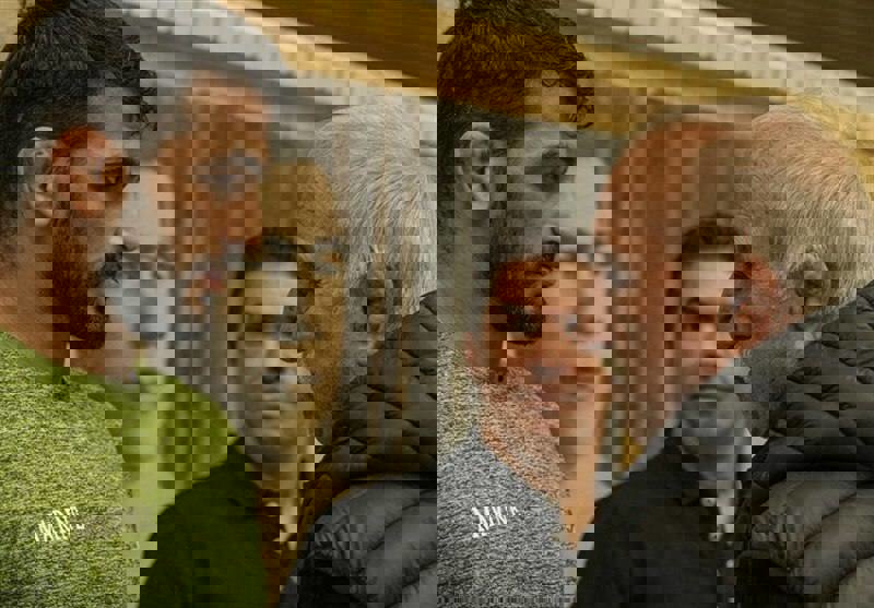 2108009