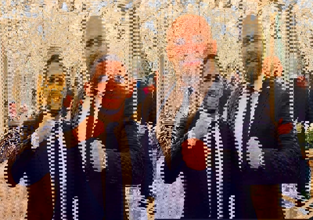 2108051