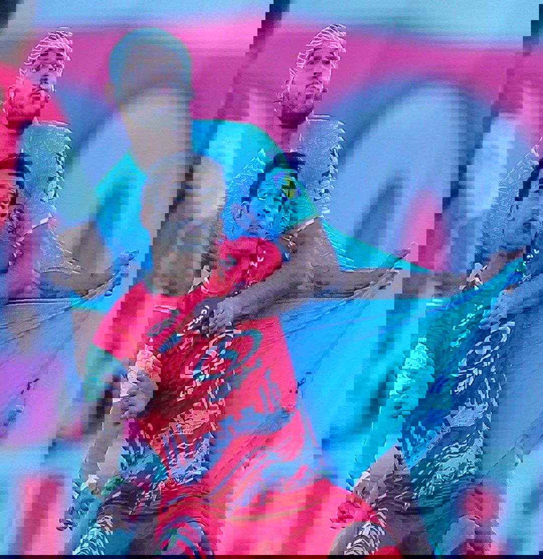 2108019