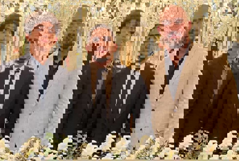 2108053