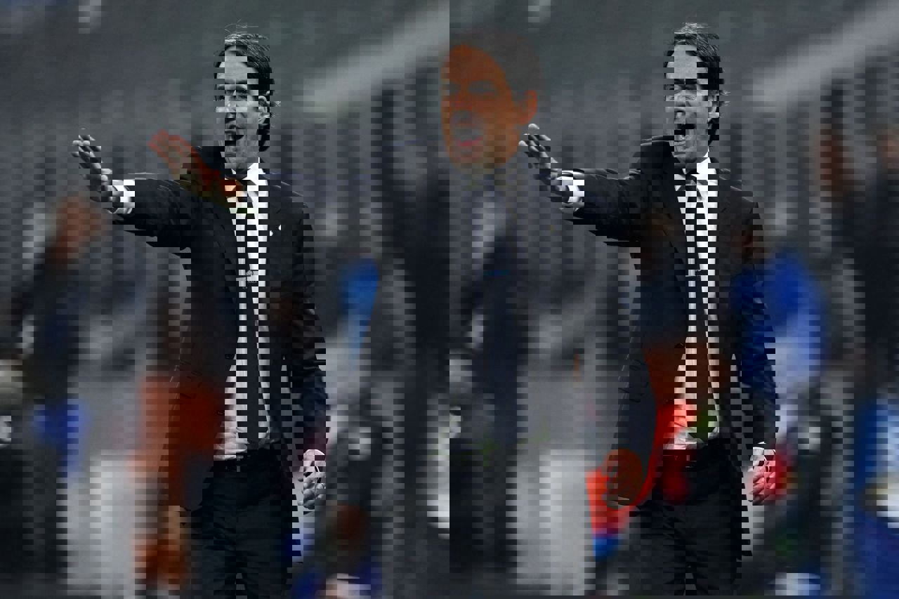 2107986