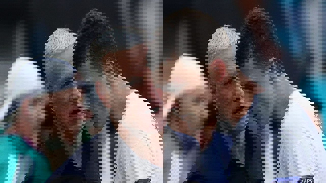 2108250