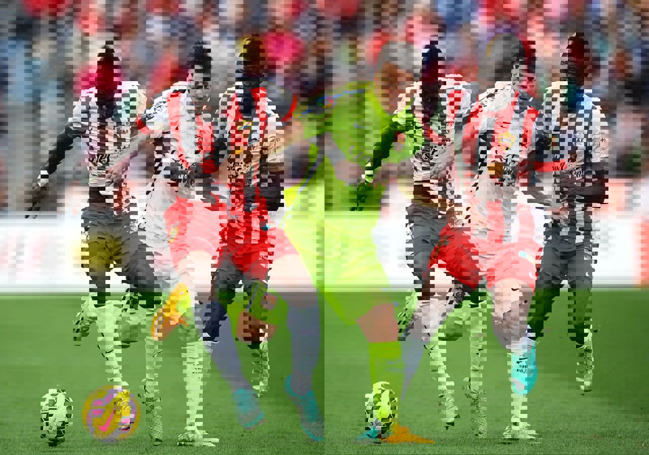 2108379