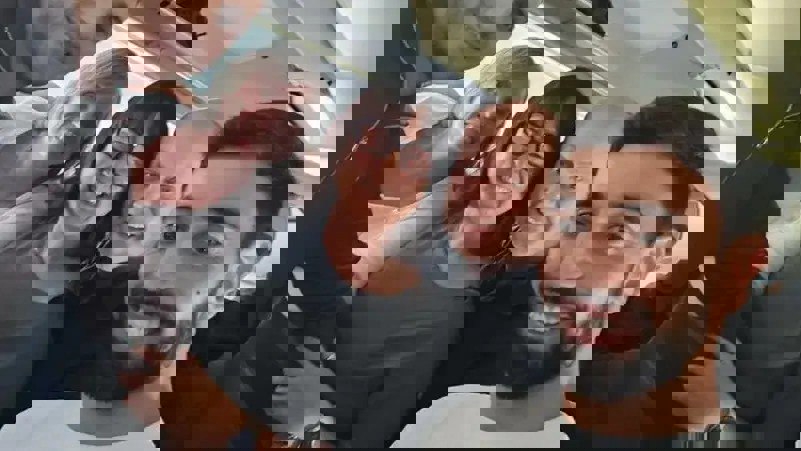 2108703