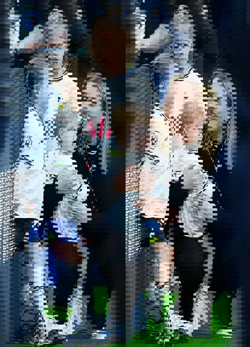 2108772