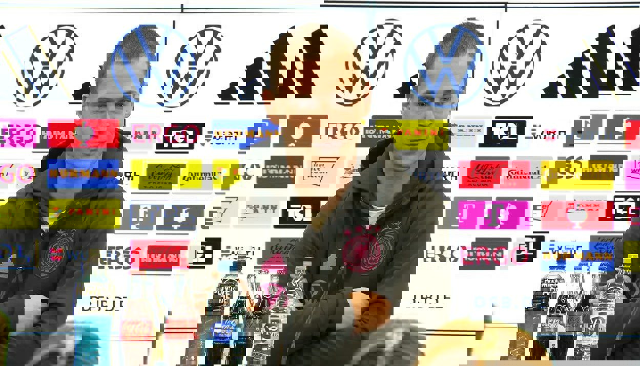 2108968