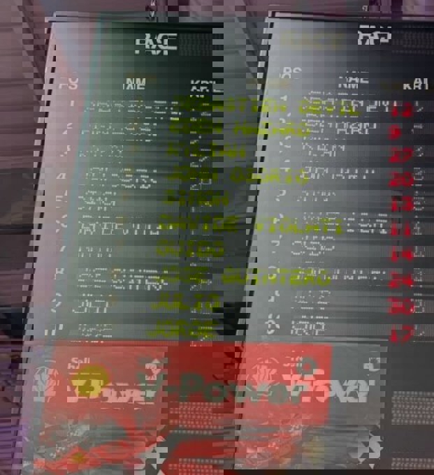 2109368