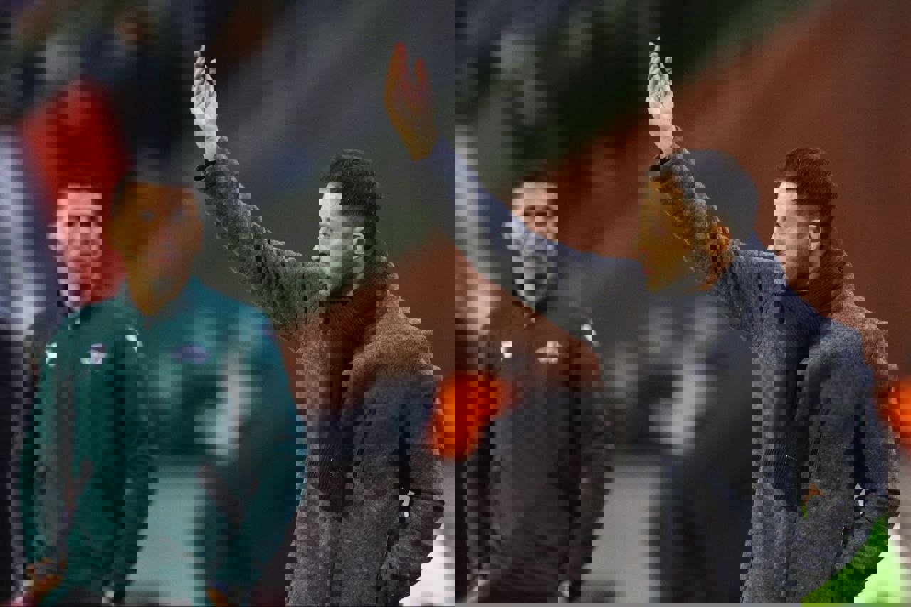 2109668