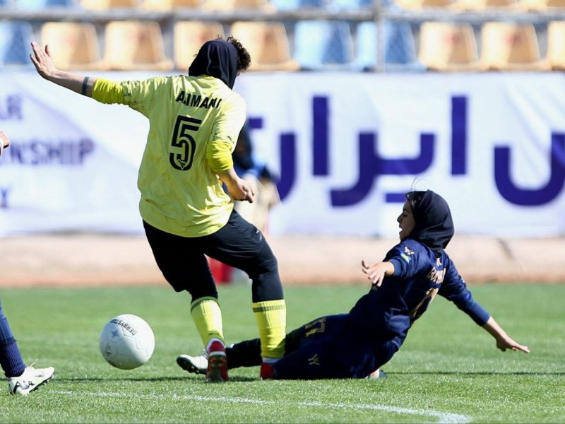 لیگ برتر زنان هم تعویق شد