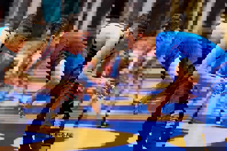 2109881