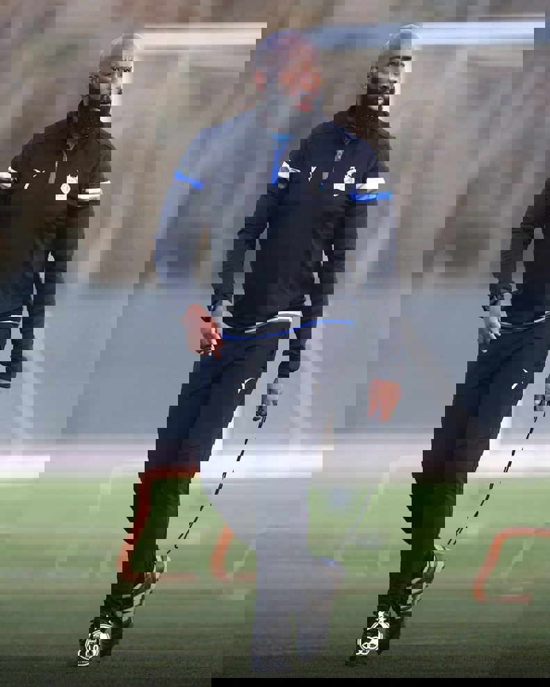 2109860