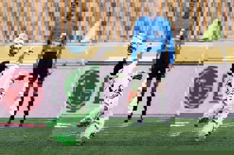 2110002