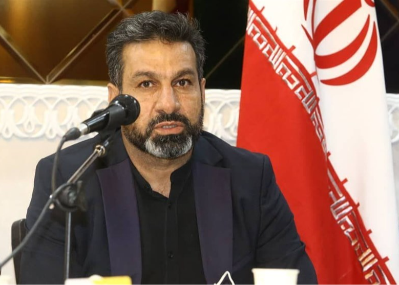 گزینههای استقلالی هم مدنظرم بود/ مؤمنی: این هفته با محرم توافق میکنیم