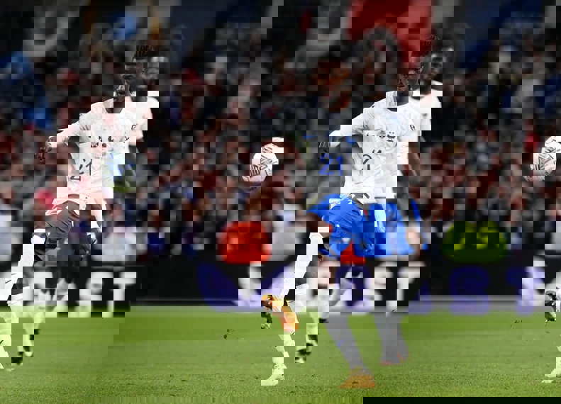 2110094