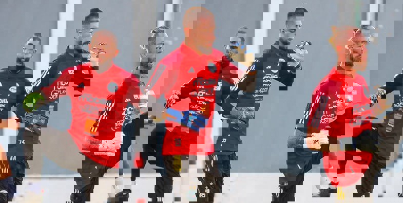 2110038
