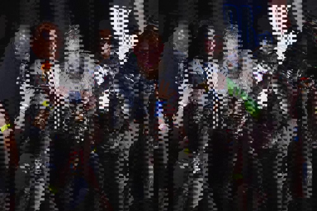 2110116