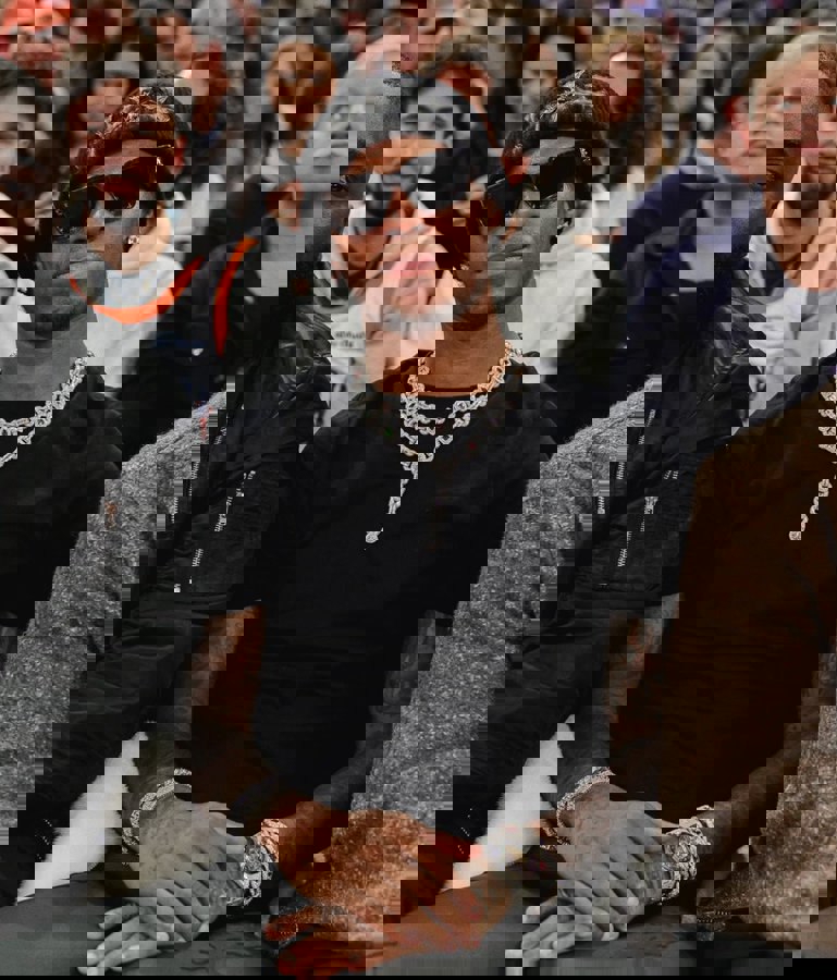 2110210