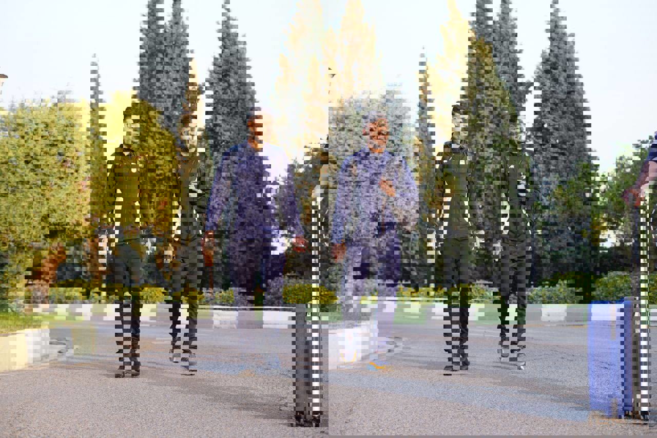2110232