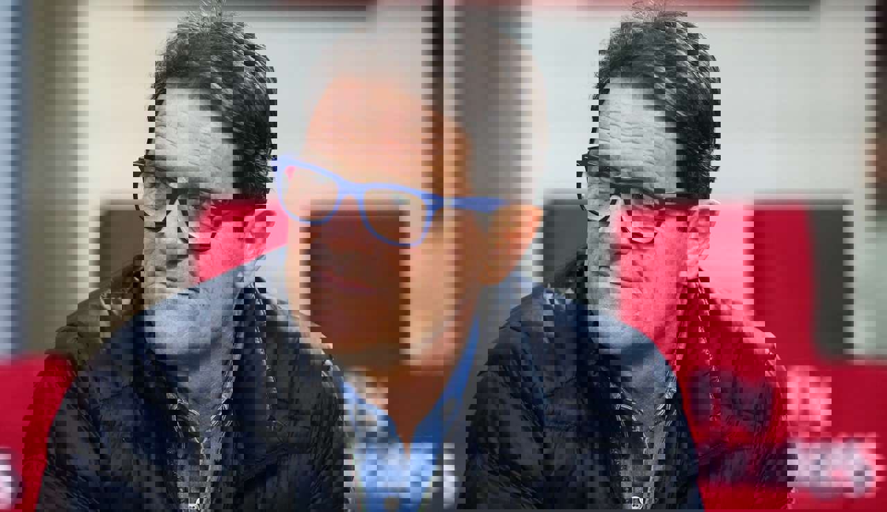 2110371