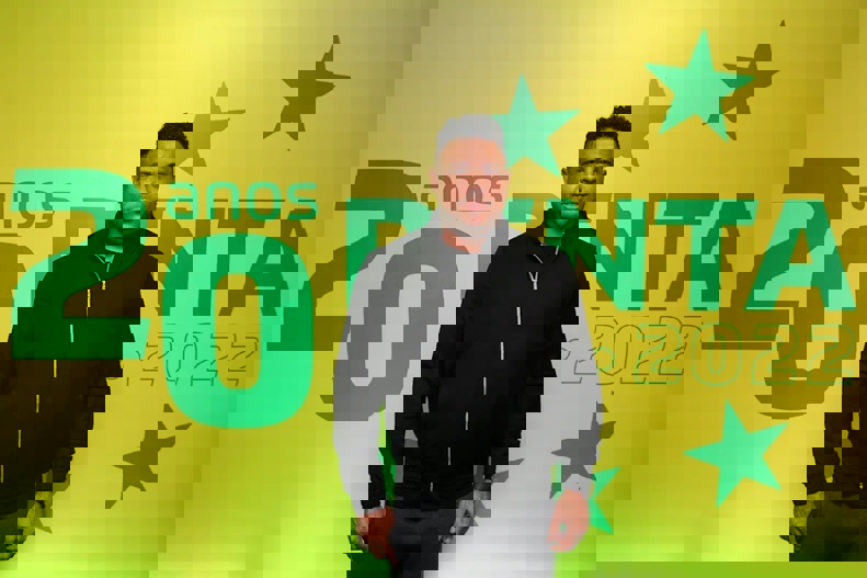 2110475
