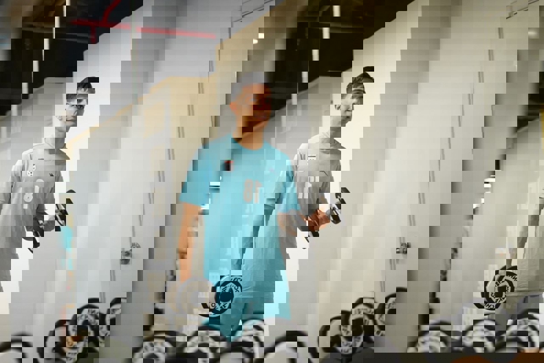 2110532