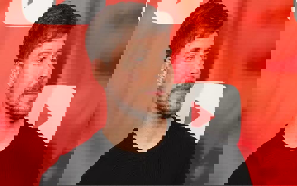 2110804