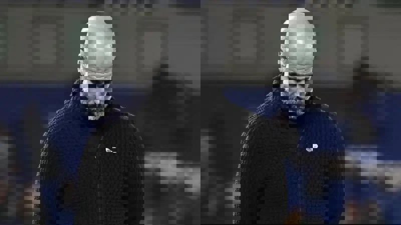 2110735