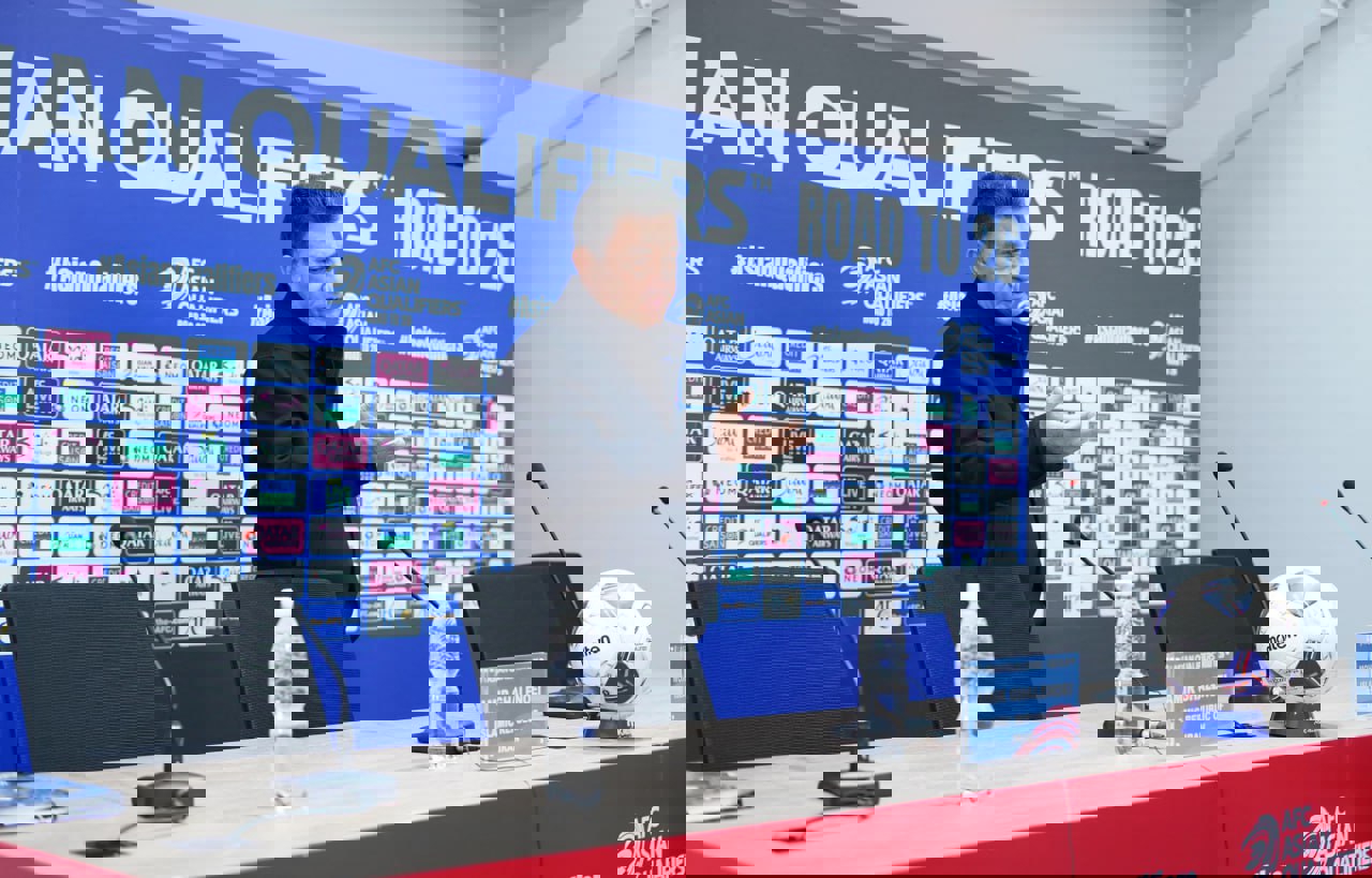 2111037