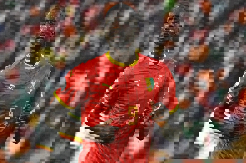 2111274