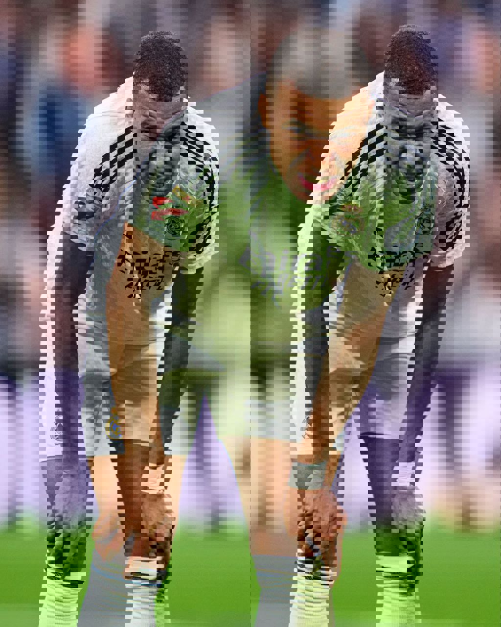 2111350