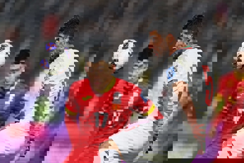 2111769
