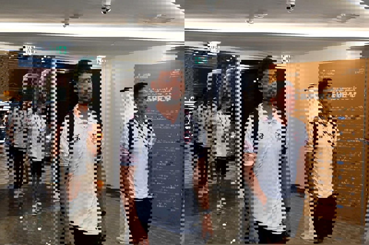 2111935