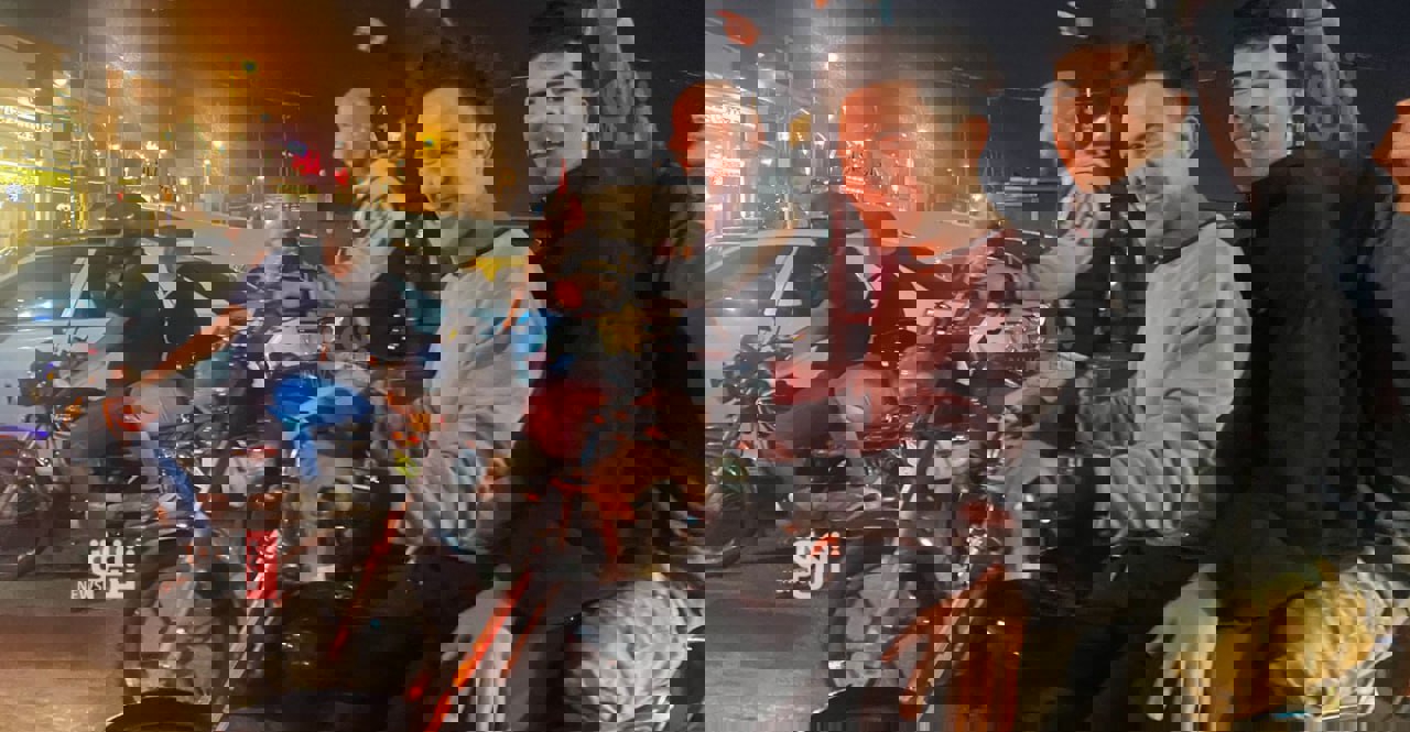 2111925