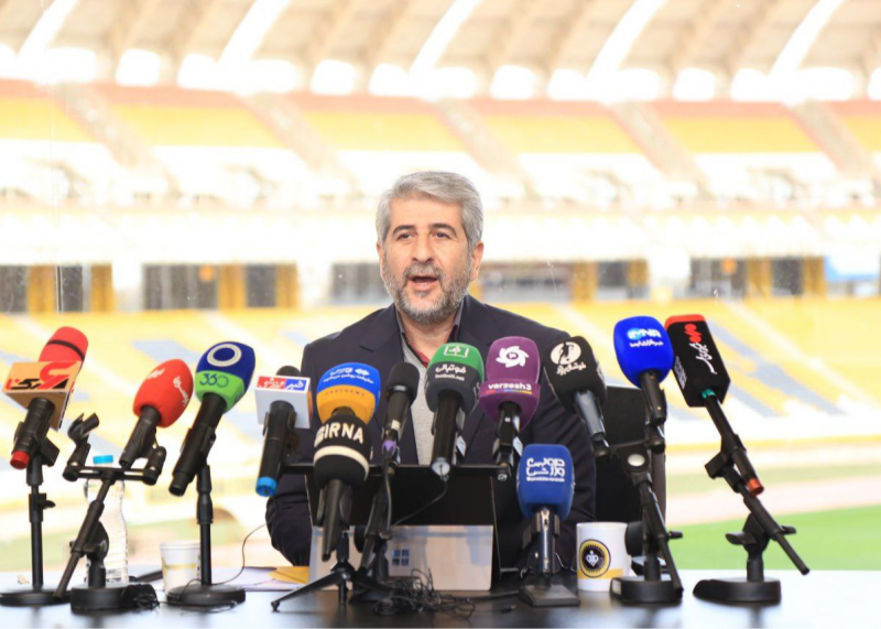 بانوان نه، تماشای خانوادگی بازیهای سپاهان!