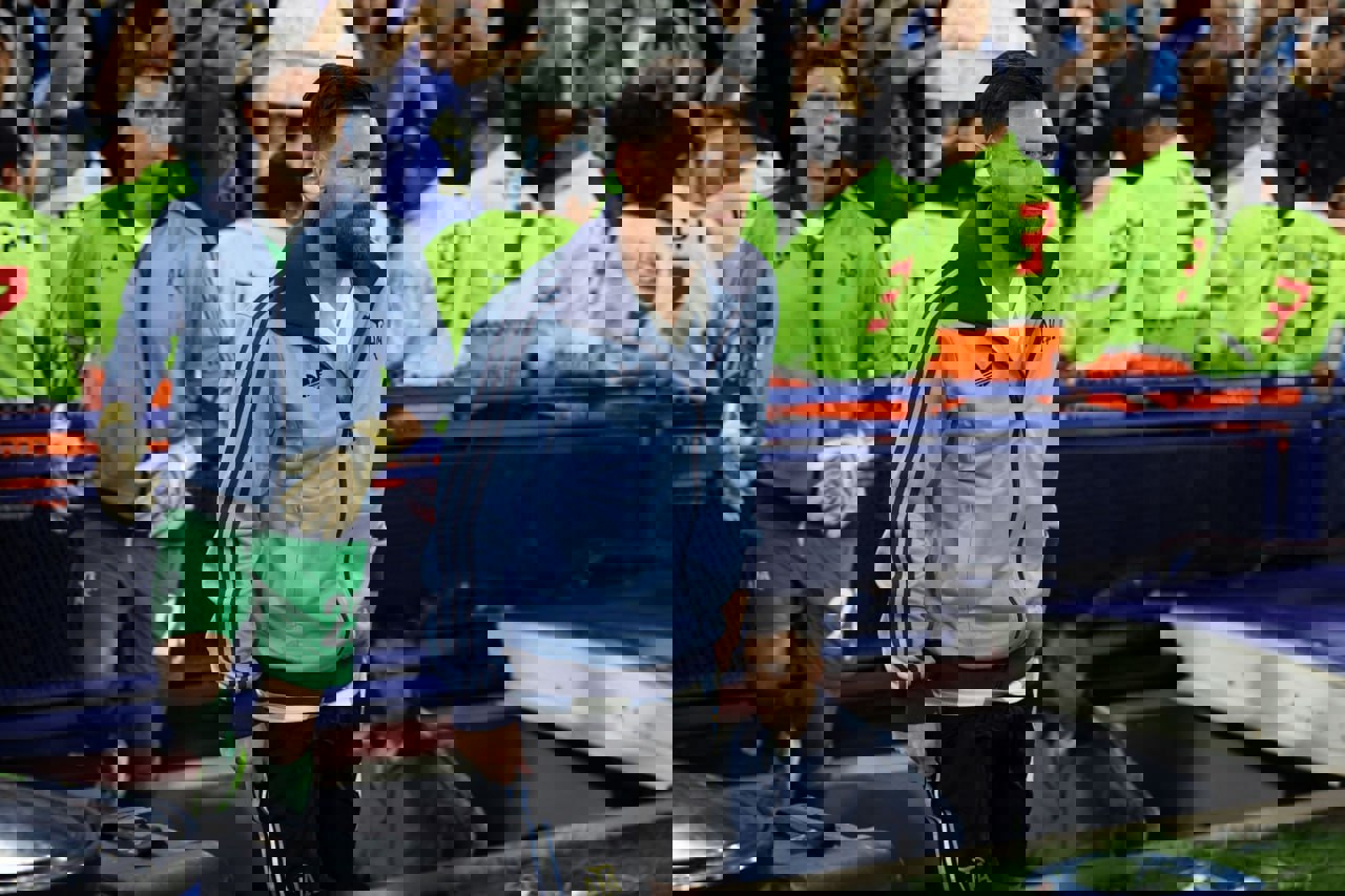 2112040