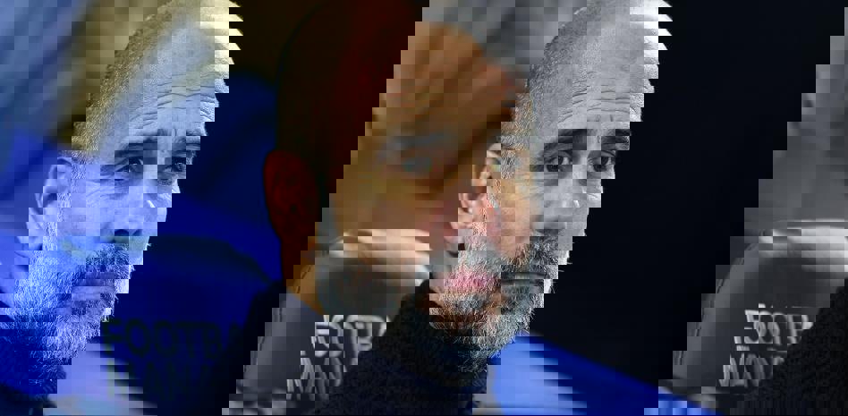 2112123