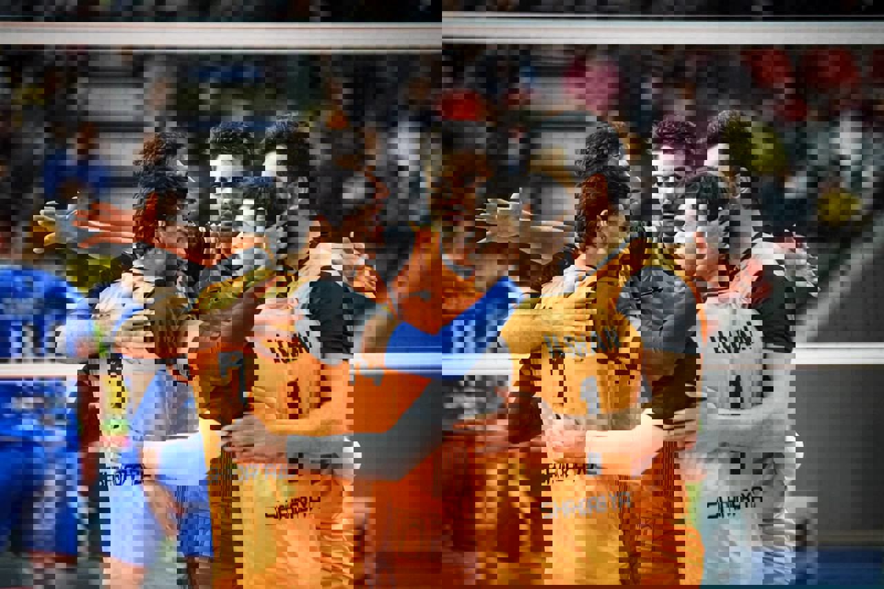 2112200