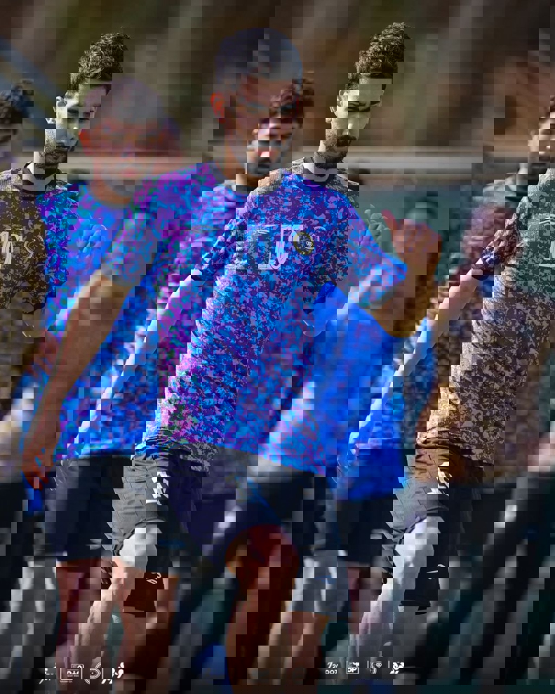 2112310